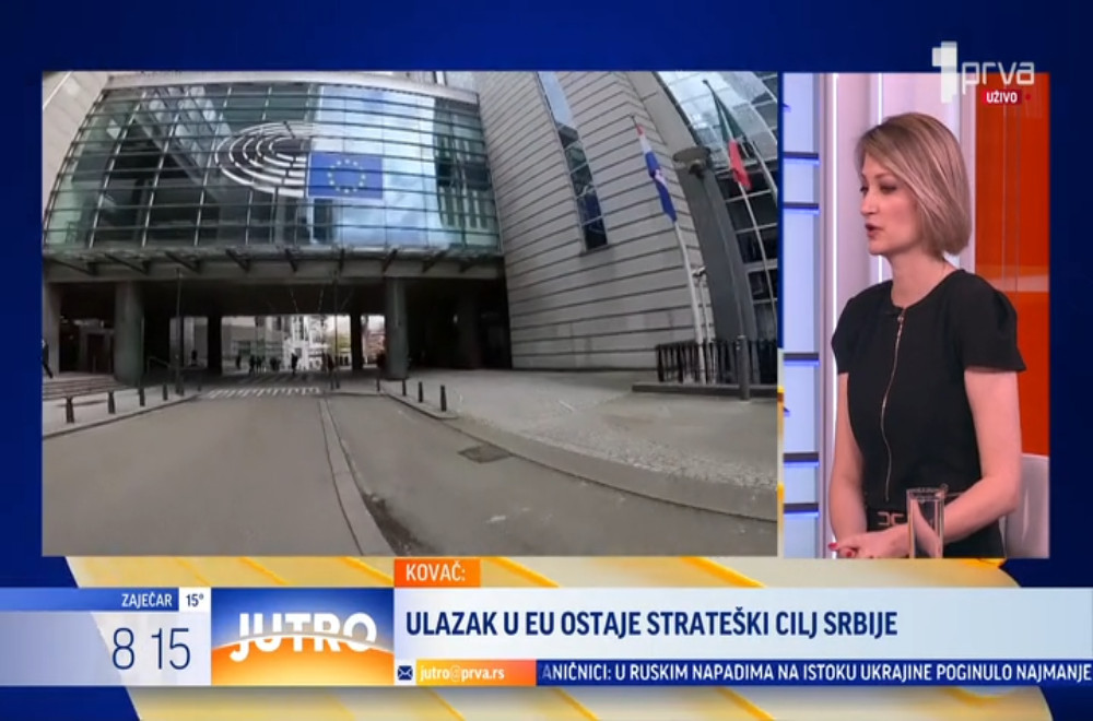 Prelistavanje štampe sa Biljanom Pantić Piljom i Elvirom Kovač