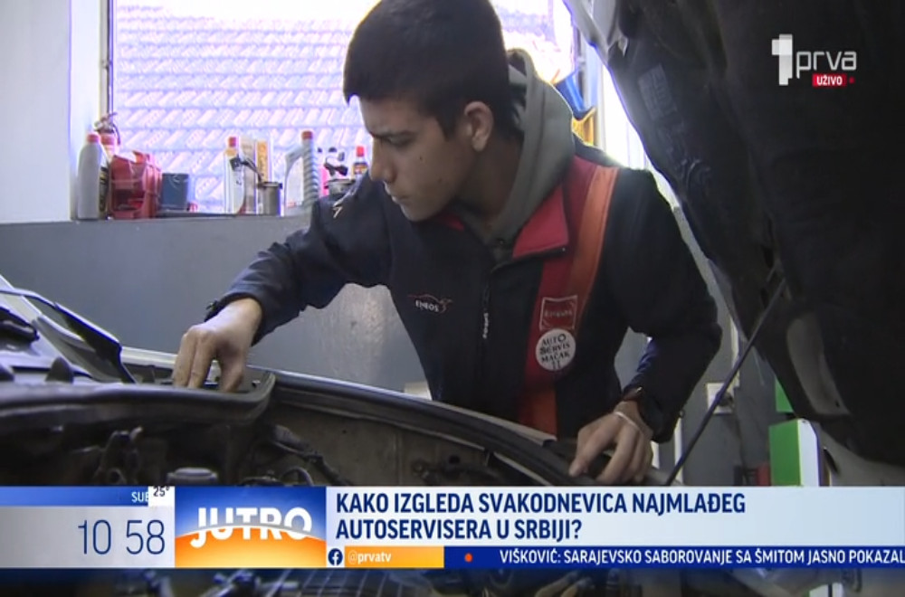 Upoznajte Nikolu Jovanovića koji ima titulu najmlađeg auto servisera u Srbiji