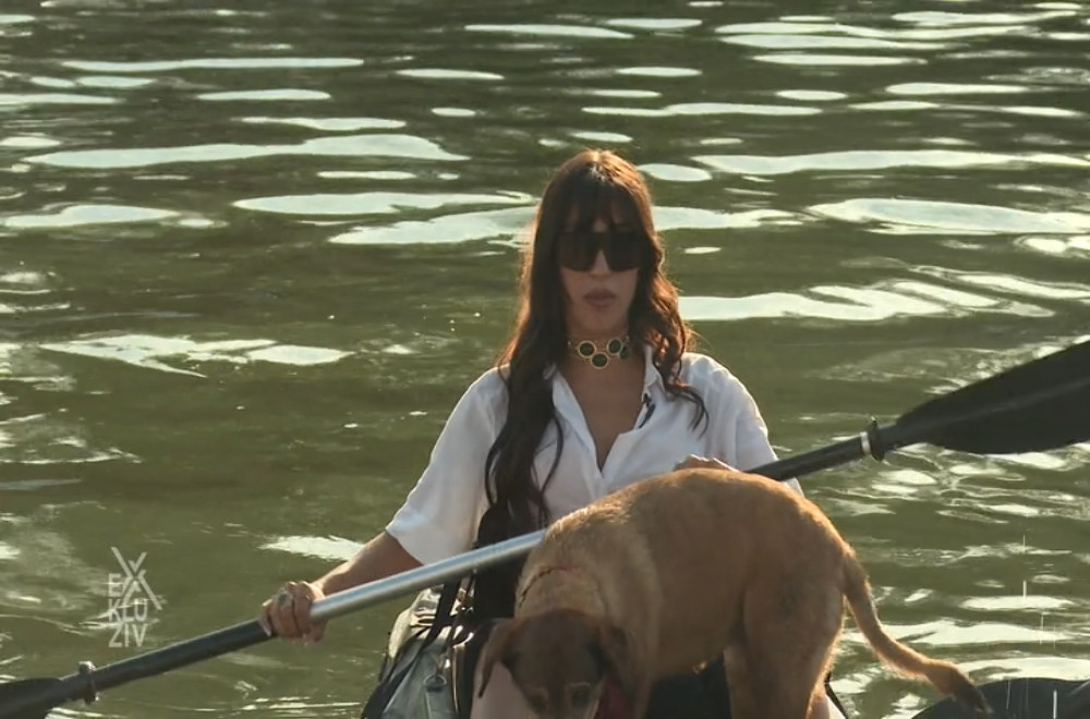 Ekipa Exkluziva na kajaku sa Anđelinom!