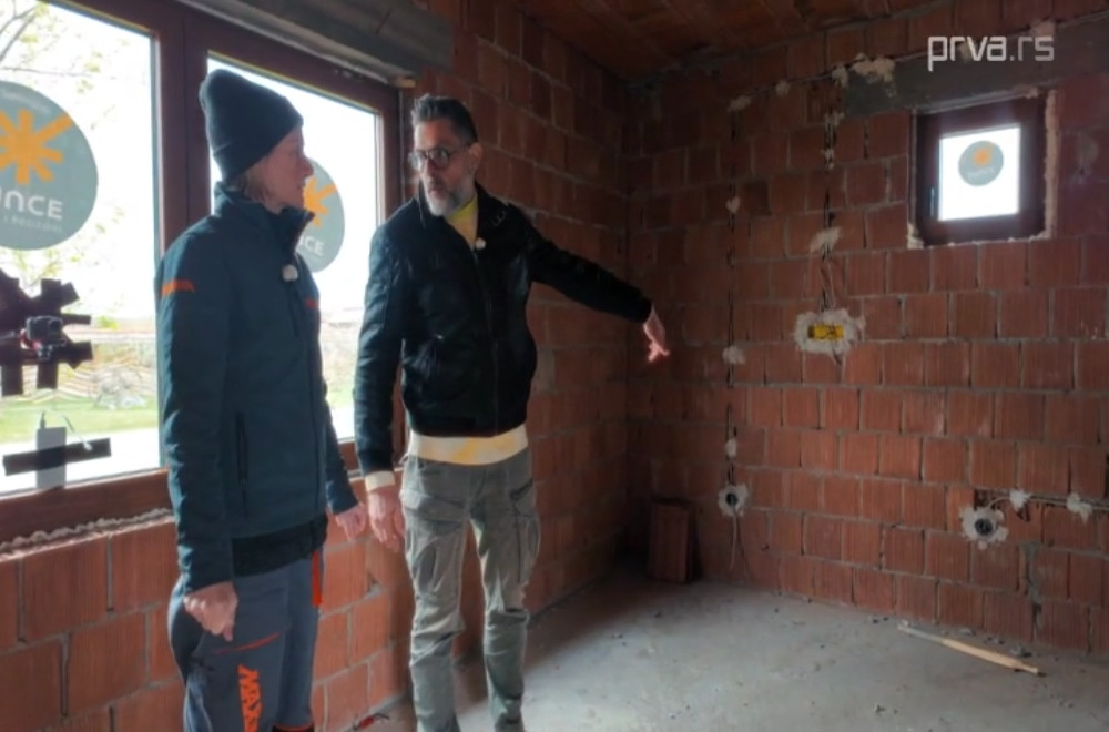 Radna akcija sa Tamarom - 9. sezona, 1. epizoda: Porodica Rolj sada ima kompletnu kuću