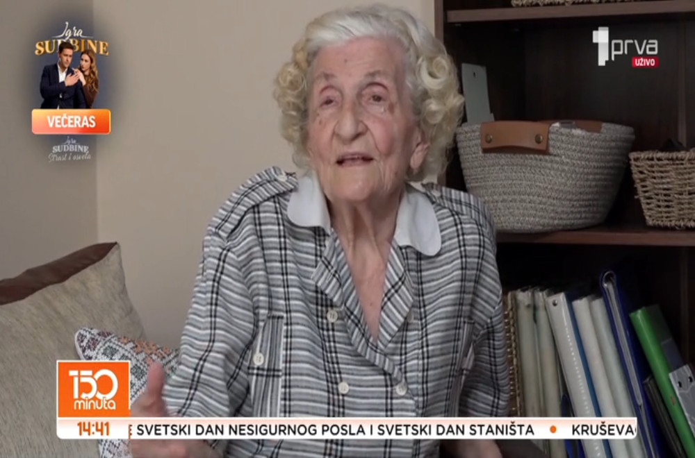 Ima 94 godine i najstarija je članica Abraševića i planinarskog društva Magleš