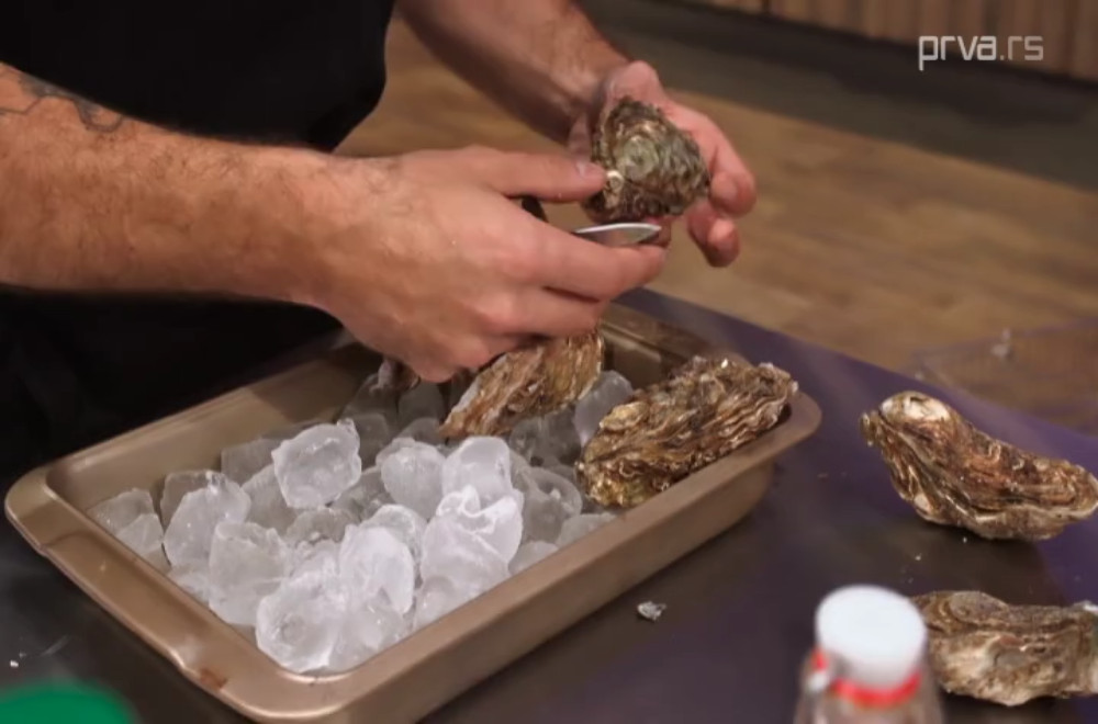 Da li znate kako se rukuje ostrigama? Može biti opasno!