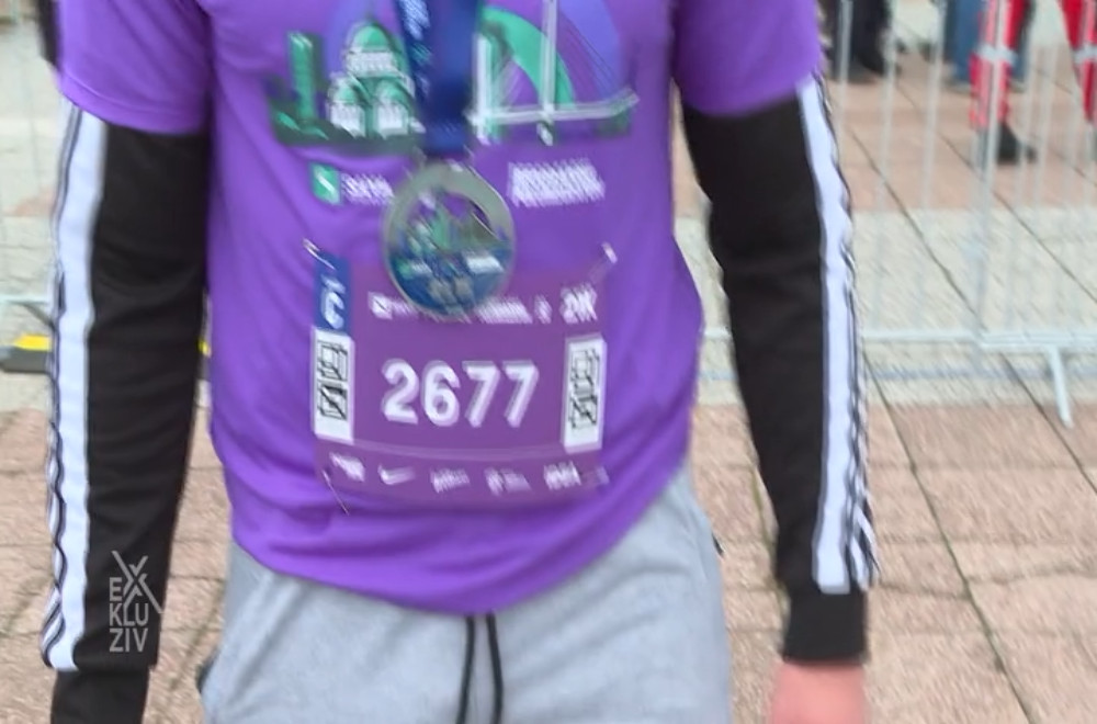Koji pevač je trčao maraton u Beogradu?