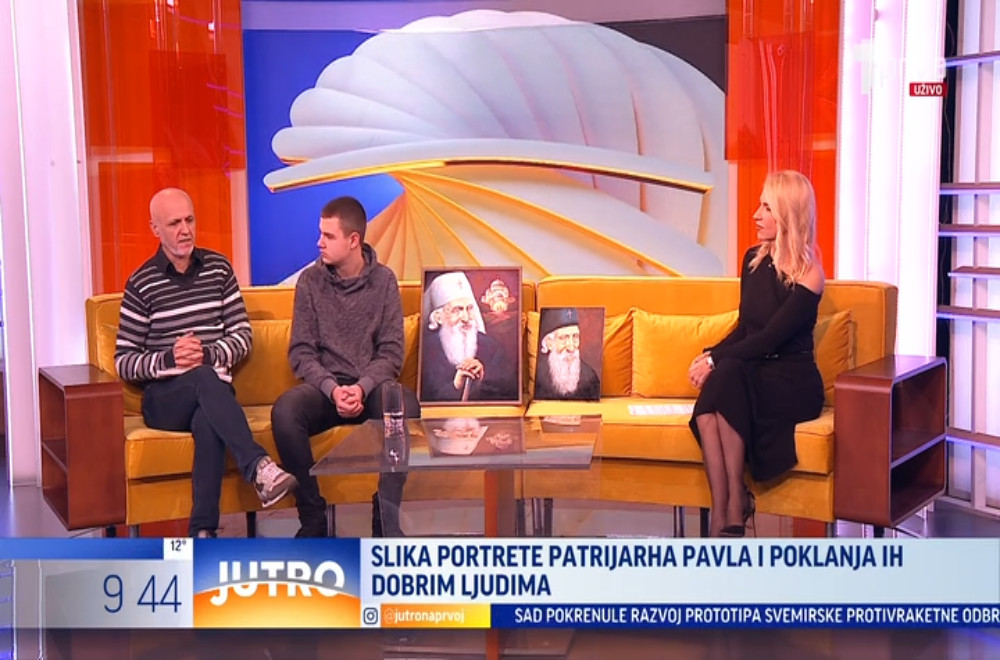 Dragoljub slika i poklanja portrete patrijarha Pavla