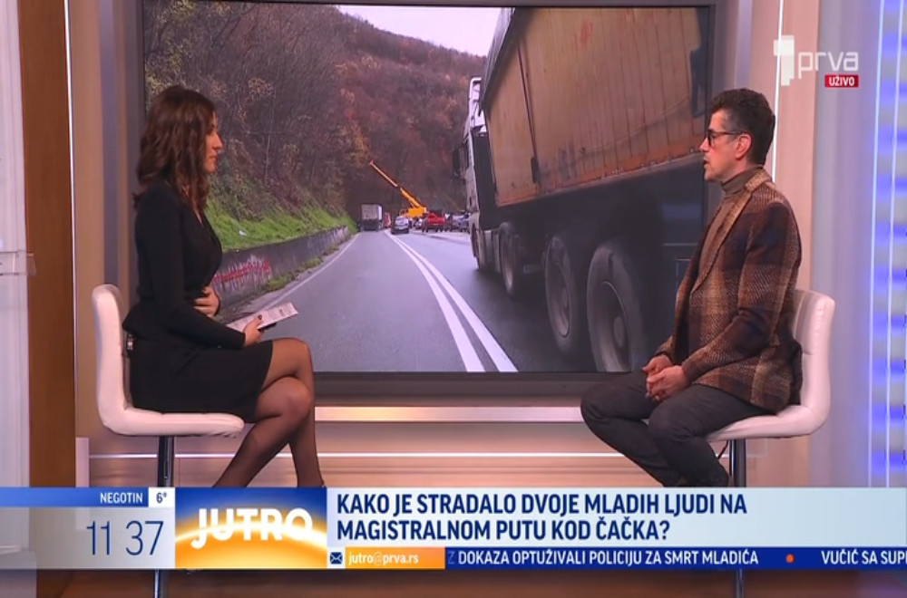 Da li se panik tasteri u vozlima aktiviraju automatski?