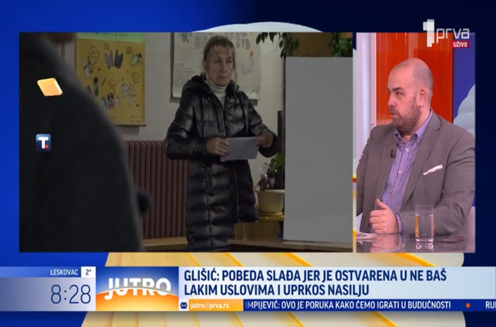 Štampu prelistavamo sa Ibrom Ibrahimovićem i Srbislavom Filipovićem