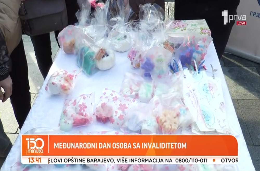 Ustanova „Zračak“ organizuje izložbenu prodaju koju su njihovi korisnici sami izradili