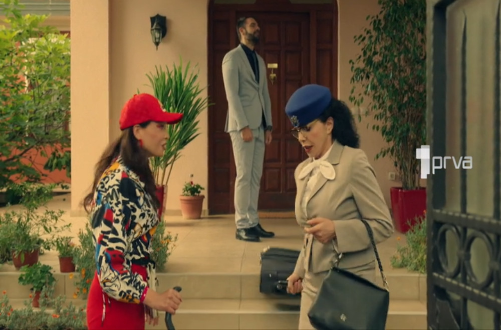 Dadilja sa sela - USKORO NA PRVOJ!