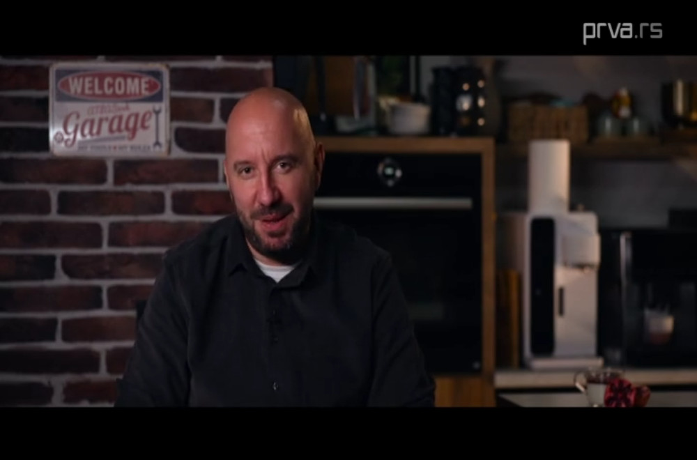 Prokuvaj sa Bokijem - Panna cotta sa narom, lagani kremasti desert