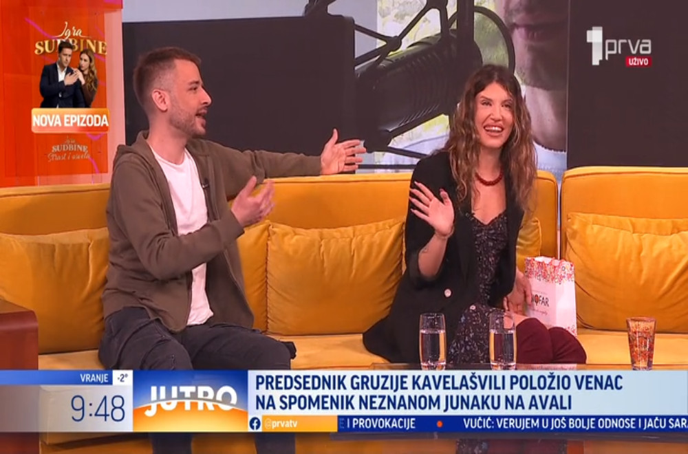 Kakve sve novogodišnje akcije se pripremaju za slušaoce Plej radija?