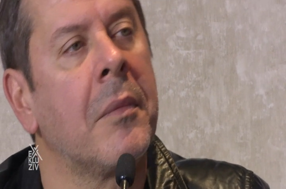 Vlado Georgijev bez dlake na jeziku!