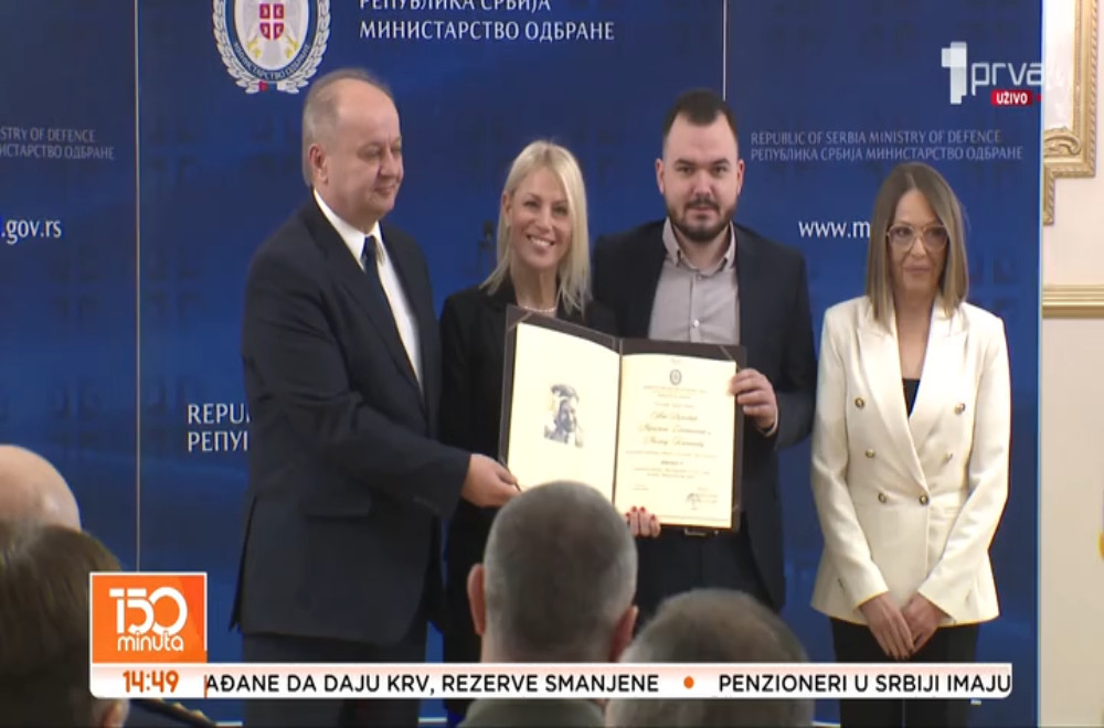 Nagrađeni novinari Exploziva za priču „Vojna moć novog doba“