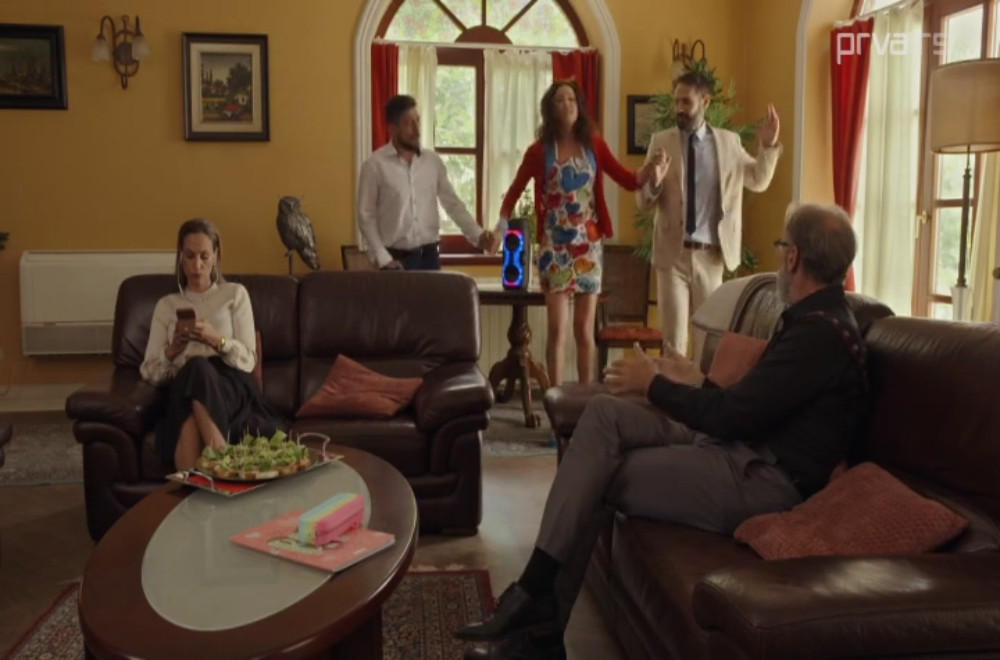 Dadilja sa sela - 15. epizoda