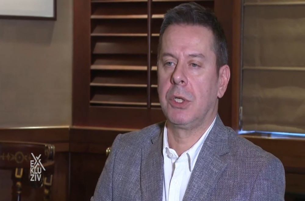 Vlado Georgiev temeljno razmišlja o vaspitanju svojih ćerki!