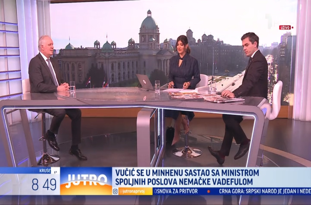 Prelistavanje štampe sa Brankom Pavlovićem i Đorđem Todorovim