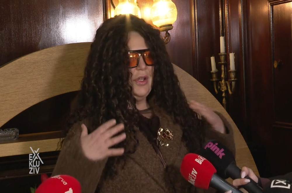 Stoja planira da odustane od nastupa pred publikom!