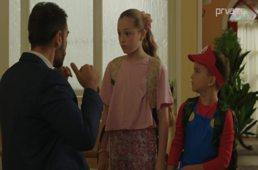 Dadilja sa sela - 24. epizoda: Jelisavetina simpatija pada na ispitu hrabrosti