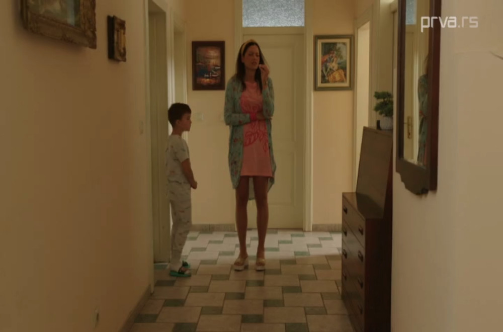 Dadilja sa sela - 25. epizoda: Mica je uznemirena jer je sanjala Kučuk Danku