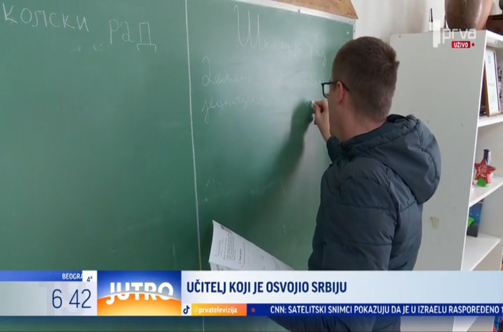 Učitelj Marko prelazi 70 km po blatnjavom putu kako bi troje đaka iz zabačenog sela Trnovi Laz stiglo u školu