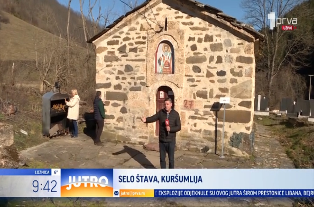 Bata Ilić nas vodi na „Obično, neobično mesto“