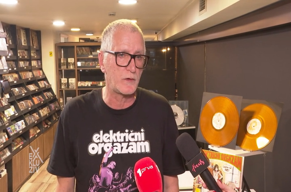 Odakle ime Električnom orgazmu?