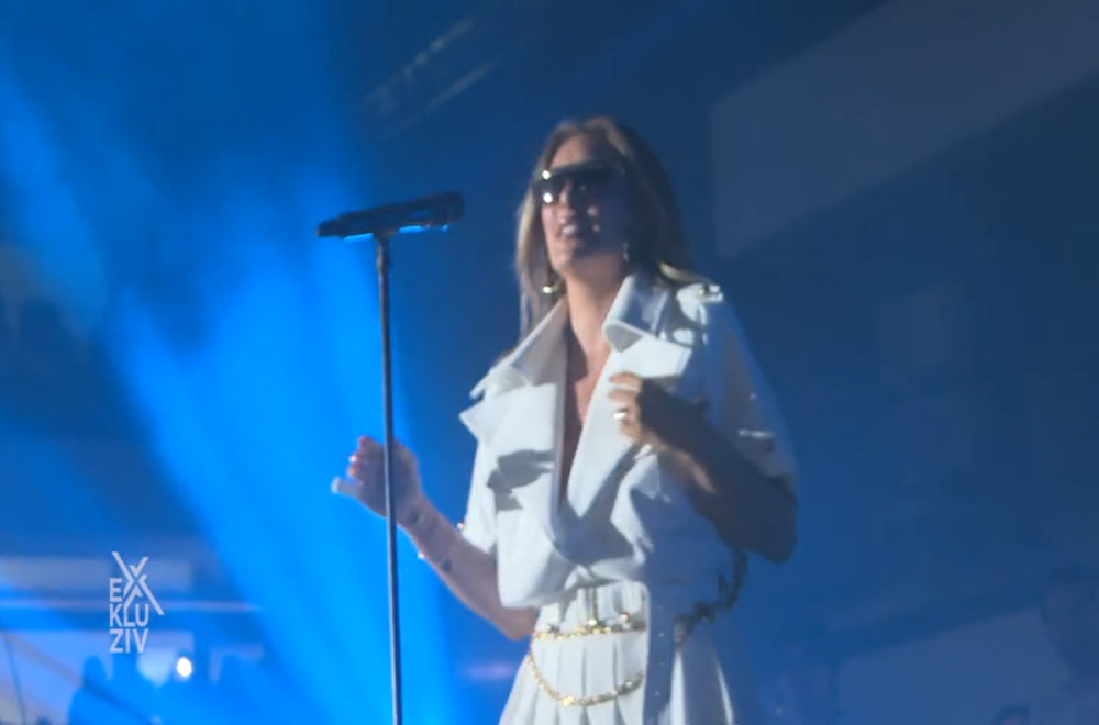 Senida o poklonima koje dobija na koncertima!