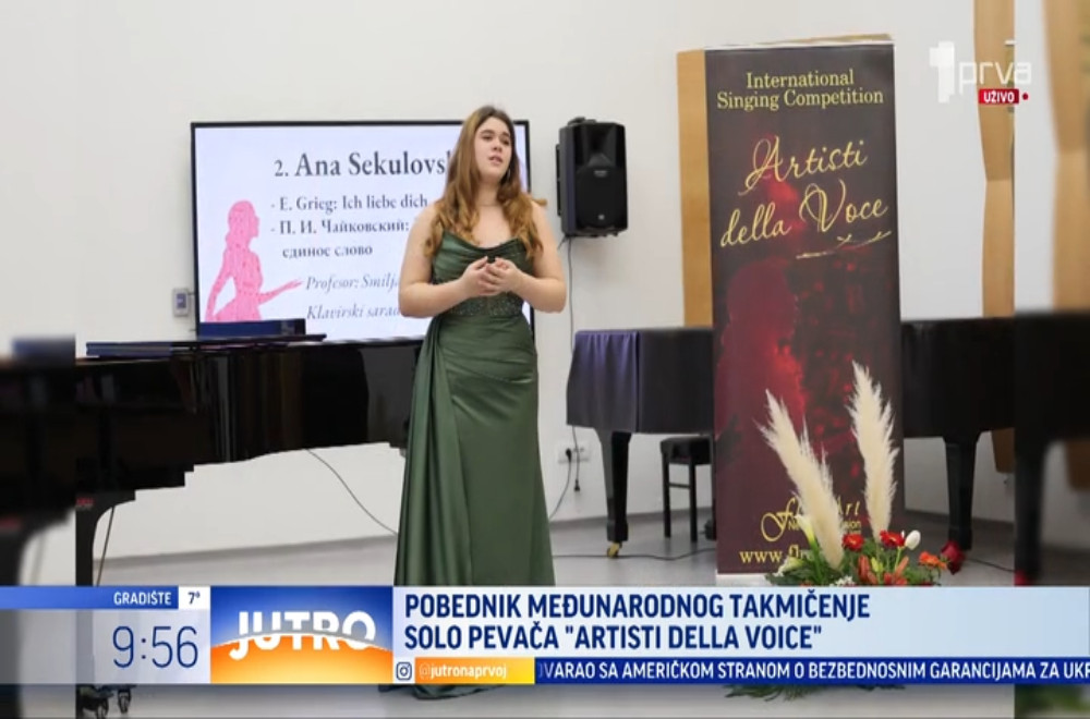 Ana je osvojila prvo mesto na međunarodnom takmičenju solo pevača "Artisti della voice"