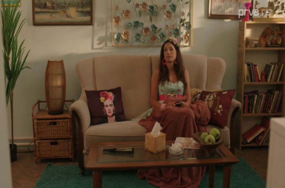 Dadilja sa sela - 47. epizoda: Mica tuguje zbog Konstantina