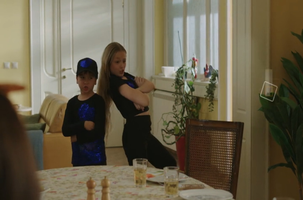 Dadilja sa sela - Finale sezone 7.4. i 8.4.