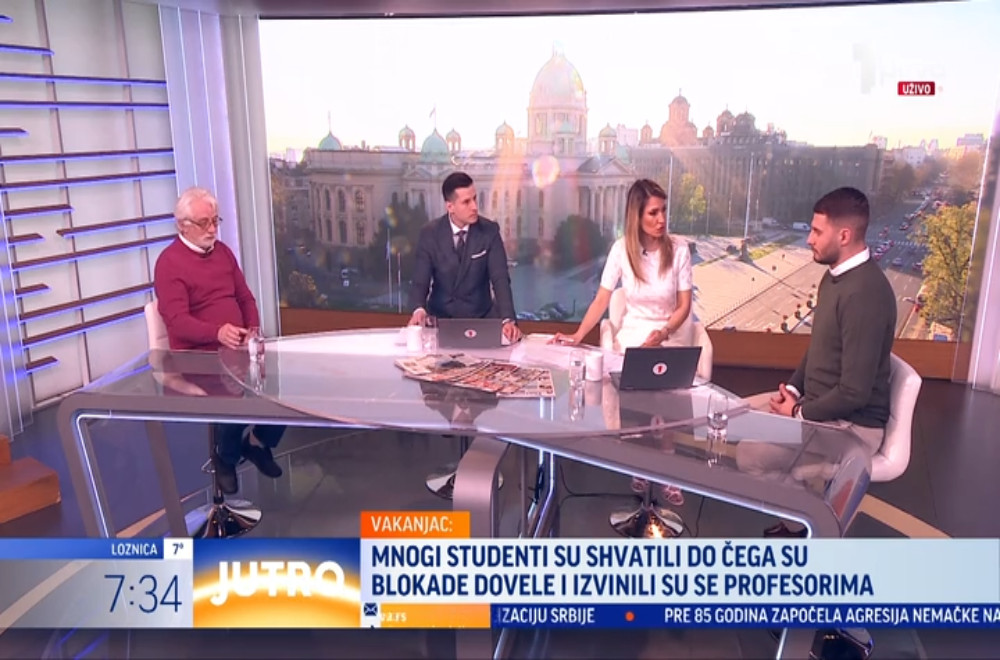 Ko će da vrati autoritet nastavnicima i profesorima?