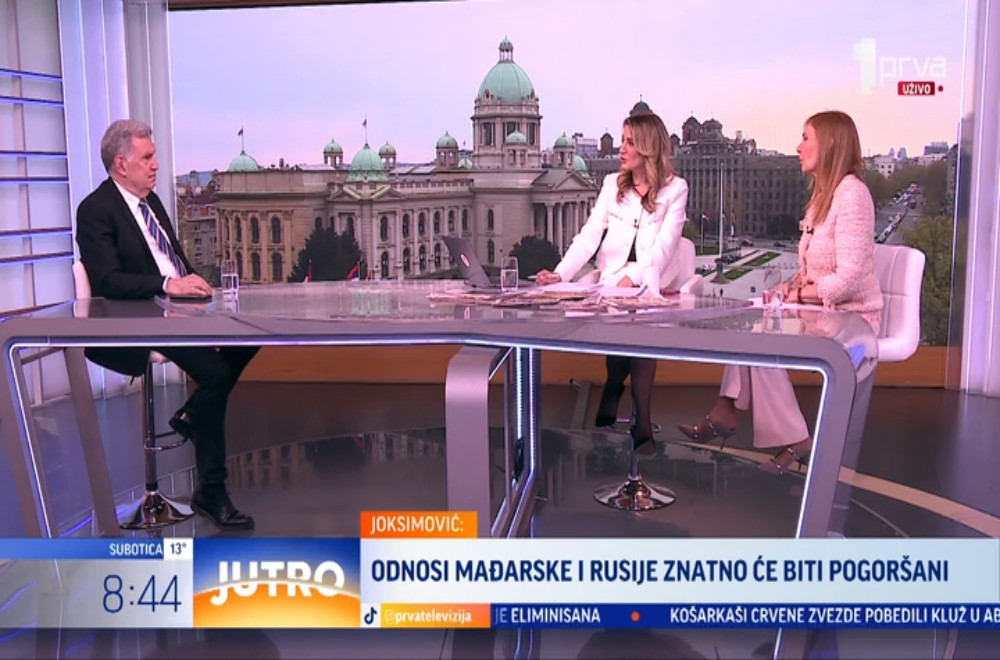 Prelistavanje štampe sa Aleksandrom Joksimović i Dragoljubom Kojčićem