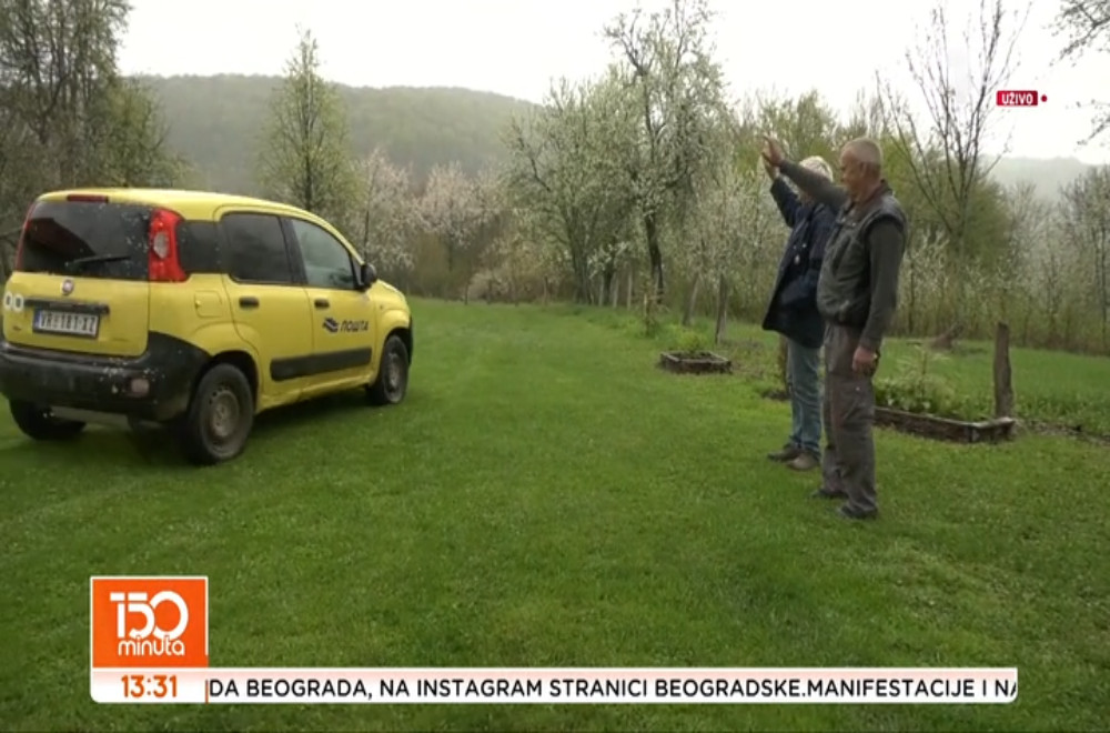 Poštar Zoran je ljudima iz pojedinih sela u kuršumlijskoj opštini ponekad jedina veza sa svetom