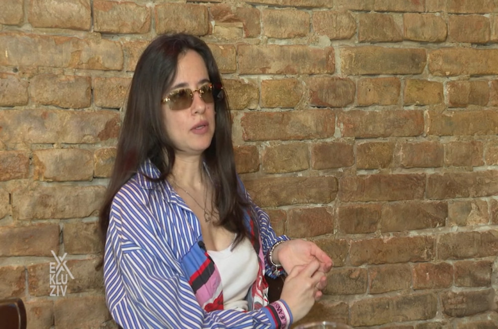 Sajsi Mc napisala knjigu poezije!