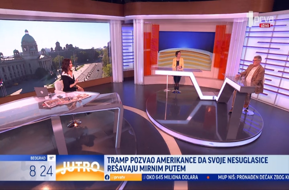 Prelistavanje štampe sa Gordanom Čomić i Vladimirom Vuletićem