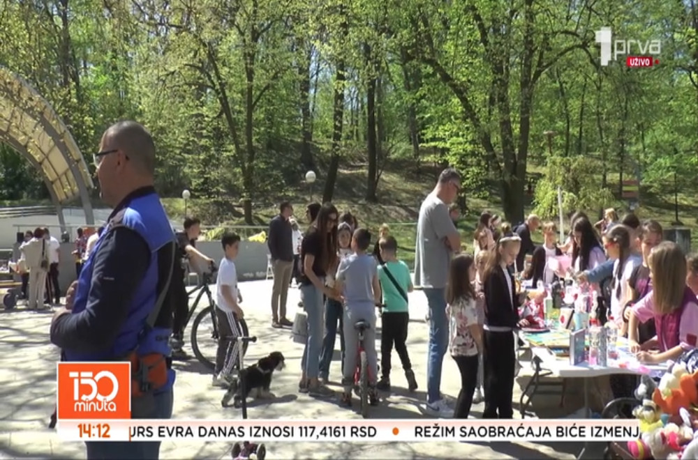 Humanitarni bazar za lečenje male Janju