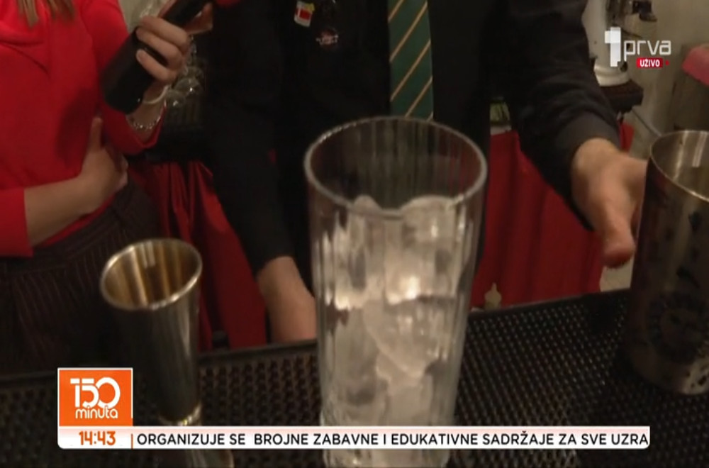 Kako majstor pravi osvežavajuće koktele?
