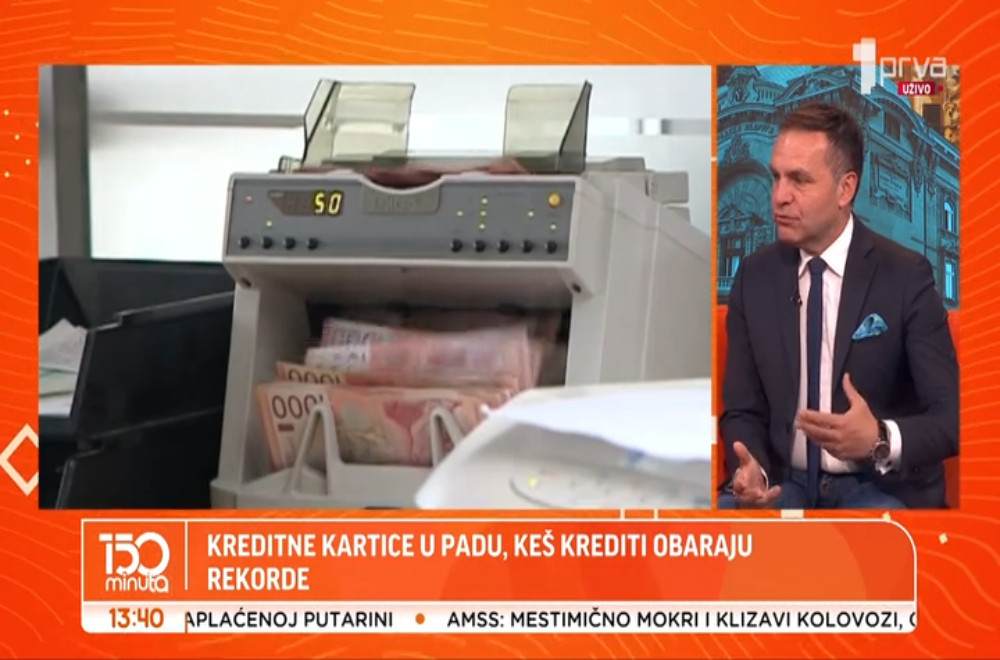 Kreditne kartice u padu - keš krediti obaraju rekorde