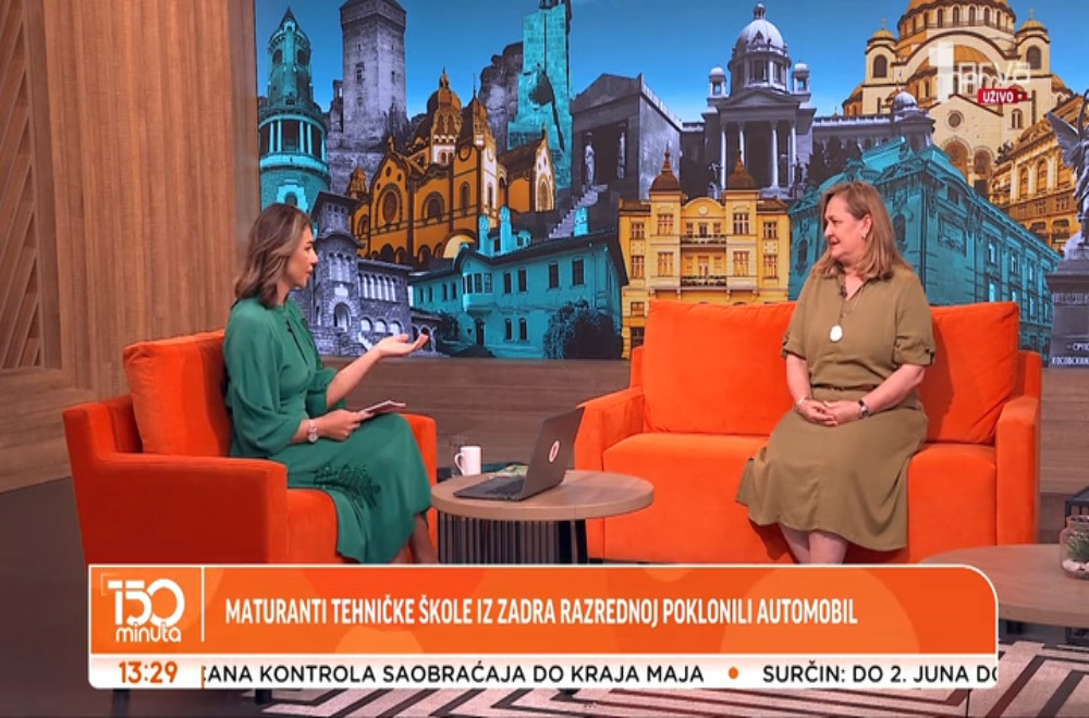 Šta pokloniti razrednom starešini?