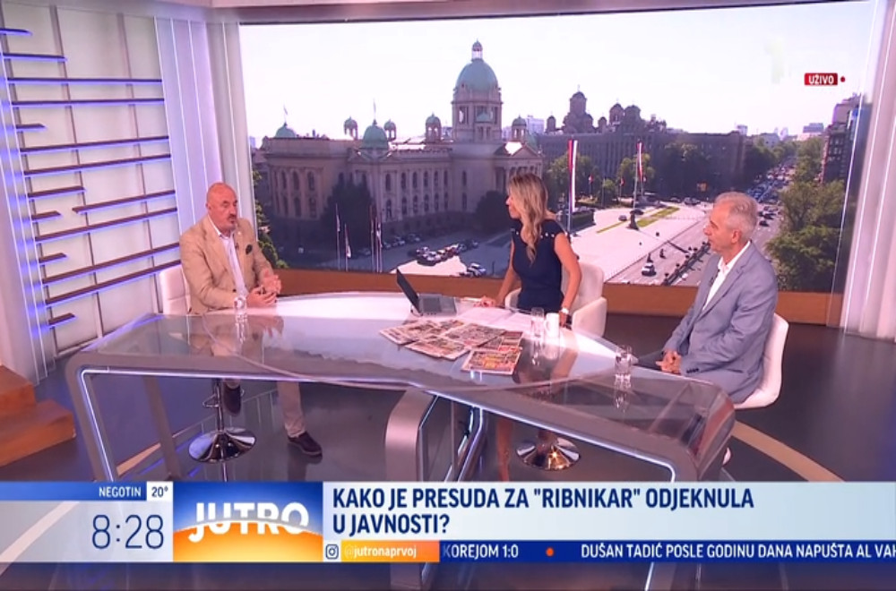 Prelistavanje štampe sa Goranom Petronijevićem i Milovanom Drecunom