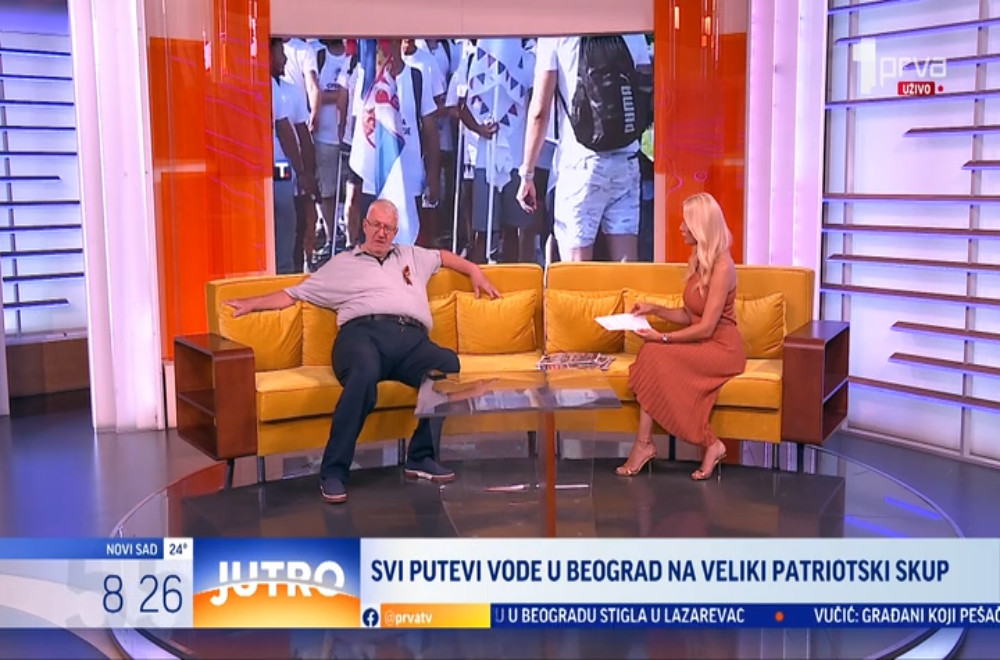 Prelistavanje štampe sa dr Vojislavom Šešeljem