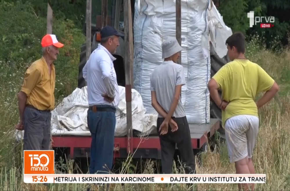 Porodica Petronijević iz sela Bovan kod Kruševca se bavi poljoprivredom decenijama unazad
