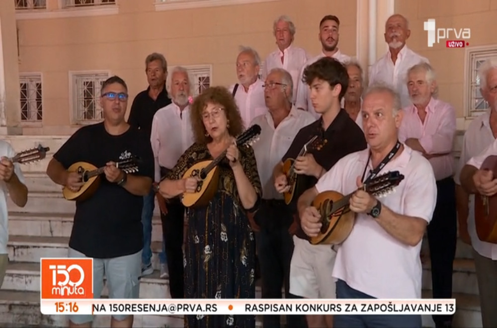 Kefalonija peva: Ulice Argostolija odzvanjaju kantadama uz mandoline i gitare