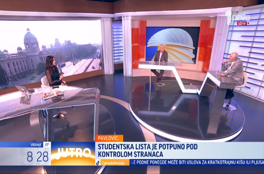 Prelistavanje štampe sa Brankom Pavlovićem , Zoranom Anđelkovićem i Draženom Živkovićem