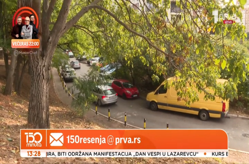 OPASNA KRIVINA U ULICI GRGE JANKESA: Vozači jedni druge ne vide, parkirani automobili dodatno ugrožavaju saobraćaj