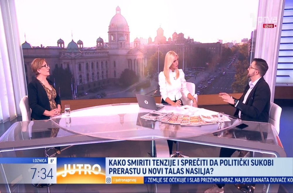 Kako smiriti tenzije na političkim skupovima?