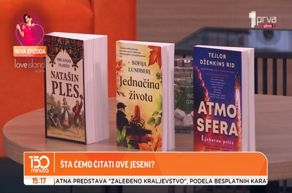 Oktobar je mesec koji miriše na jesen, ali i na knjige