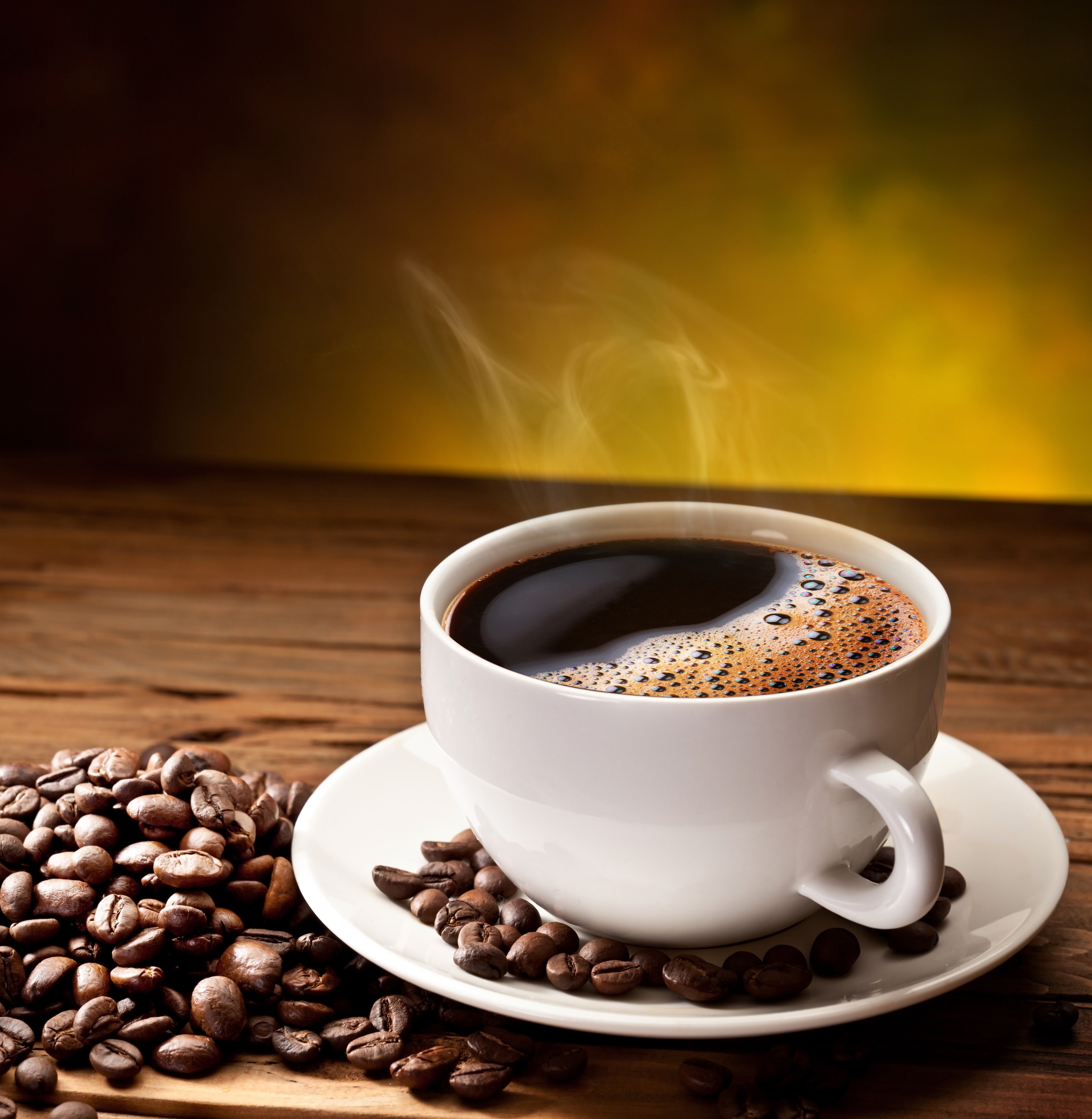 oljica tople kafe je zdravija od hladne, foto: Depositphotos