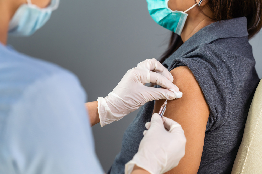 Moemo li da zaboravimo na koronu kada primimo vakcinu?, foto: BaLL LunLa/Shutterstock